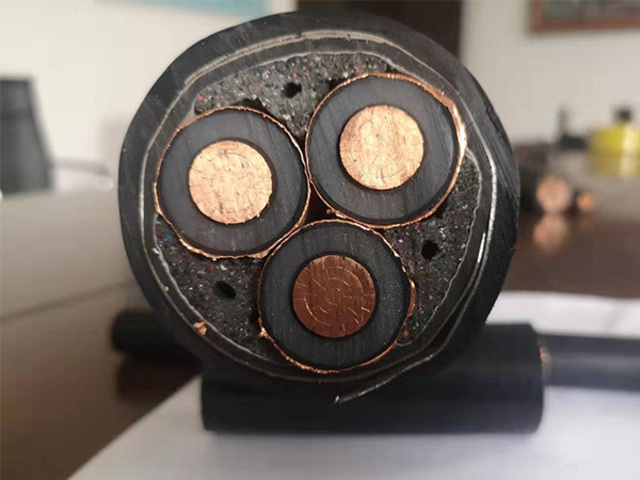 35KV及以下交聯(lián)聚乙烯絕緣電力電纜
